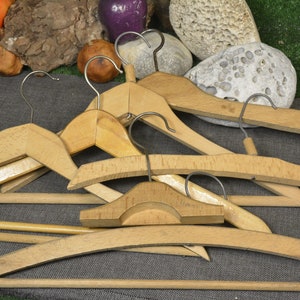 VIntage Wood Hangers - Lot of Hangers - Travel Vintage Hanger - Vintage Travel - Custom Wood Hanger - Rustic hanger - Antique hanger