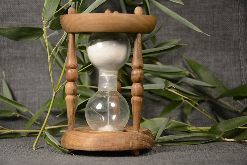 TimerHourglass Sand Timer Natural Wood Handmade Hourglass Vintage Wooden Hourglass Egg Timer 3 Minutes