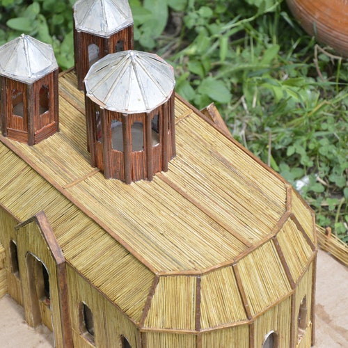 Old russian church - Model shops church 1910 - Architectural maquette - Church of reed - Hand made - Natural materials - Wood model from church