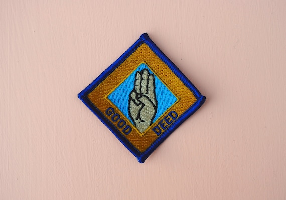 Small GOOD DEED Fingers crossed Vintage Patch
