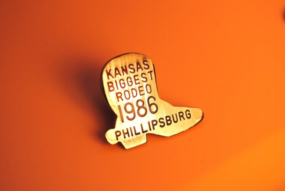 Kansas Rodeo Silver Vintage Enamel Cowboy boot pin - image 1
