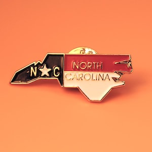 North Carolina Flag Enamel Lapel Pin