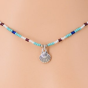 Scallop Sea Shell Charm Choker Necklace Seed Beads 16&quot; 41cm Length SBN-86-BLU