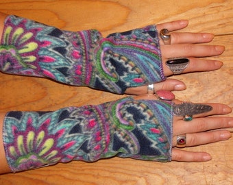 Fleece Wrist Warmers, Paisley Fleece Arm Warmers, Gifts for women, gifts for teens, texting gloves, machine washable, one size.