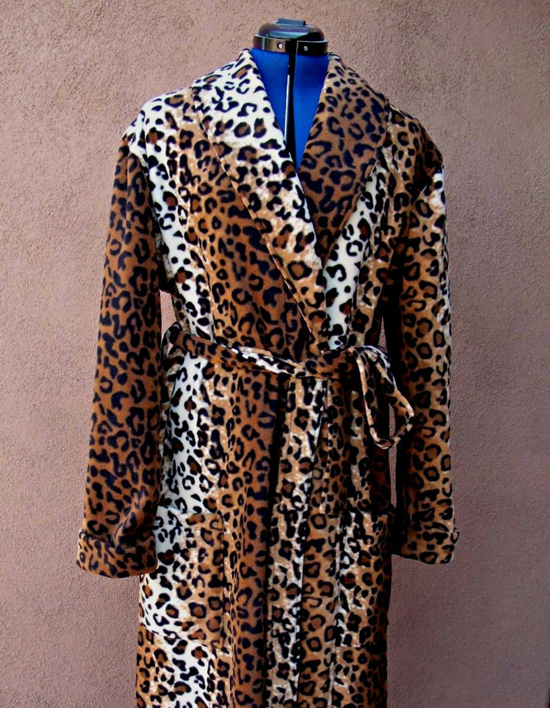 Fleece Bathrobe in Cheetah Print, Long Robe, Women's Robe, Gifts for Women,machine Washable
