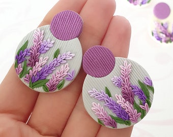 Lavender flower earrings Lavender bridesmaid earring Lavender jewelry Lavender flower polymer clay Lavender wedding Lavender statement studs