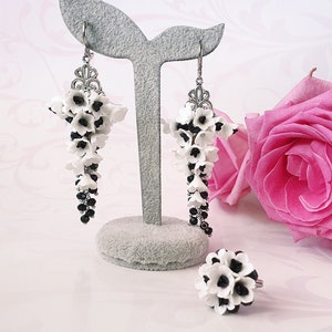 Black and white jewelry set gift Flower long earrings Floral jewelry set 30th birthday Bridesmaids jewelry Black and white earrings and ring