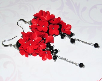 Red black earrings Red Wife gift Red floral earrings Black Red Long earrings gift Red earrings Wife gift Red statement earrings Polymer clay