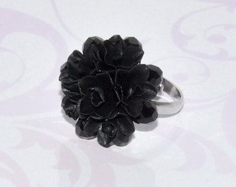 Black flower ring Black cocktail ring Black statement rings black crystal ring Polymer clay ring Black Floral Ring Cocktail Adjustable Ring