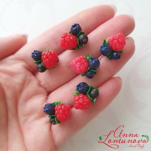 Berry stud earrings Raspberry stud earrings Clay berry earrings Berry  jewelry Fruit earrings Everyday earrings Raspberries blueberry studs