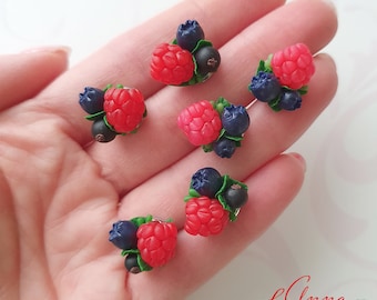 Berry stud earrings Raspberry stud earrings Clay berry earrings Berry  jewelry Fruit earrings Everyday earrings Raspberries blueberry studs