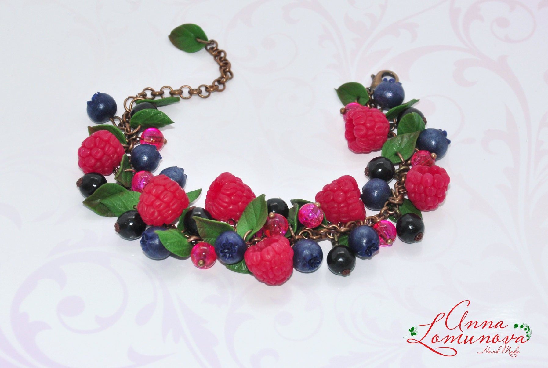 Blueberry & Blue Flowers Bracelet, Murano Glass, Handcrafted, Lampwork -  Etsy | Minimalist bracelet, Dainty bracelets, Beaded bracelets