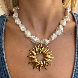 White Large Irregular Pearl Necklace, Chunky Shell Necklace, Statement Shell Necklace, Large Sun Pendant Necklace, Gift for Her