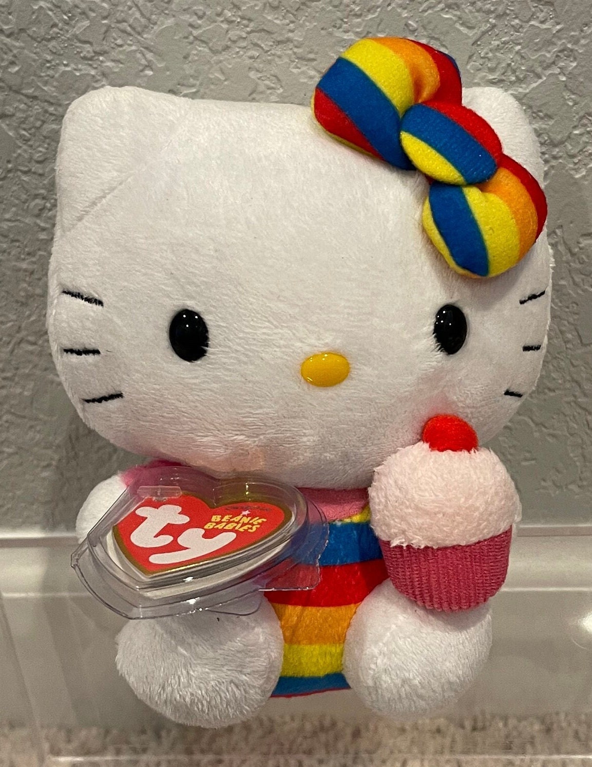 Ty Beanie Babies - Hello Kitty - Rainbow Cupcake, Safari Dress