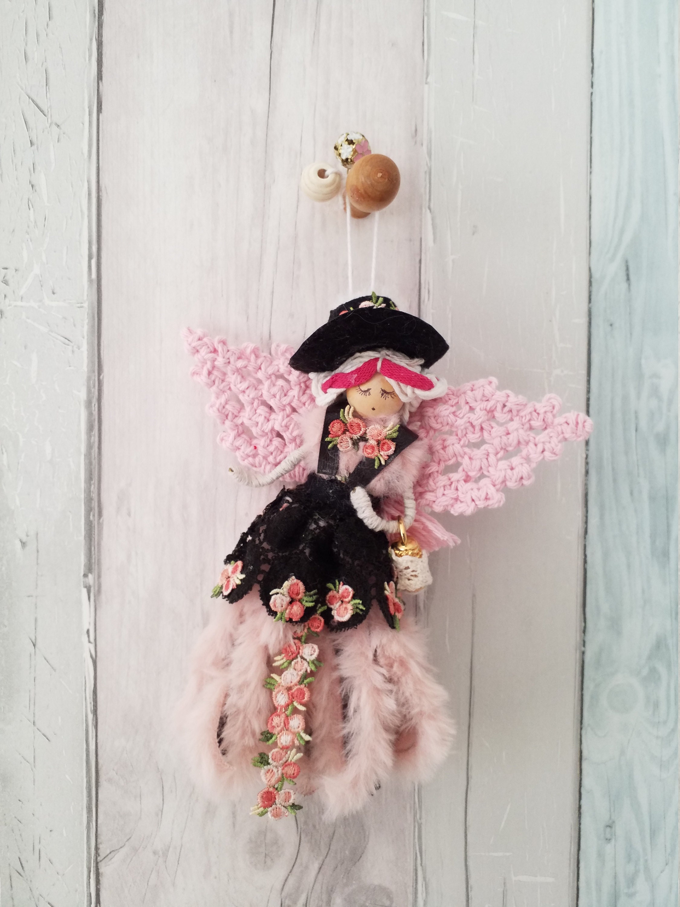 Suspension Murale, Suspension en Macrame, Cadeau Fête Des Mères, Fée, Ange, Style Féerique Shabby Ch