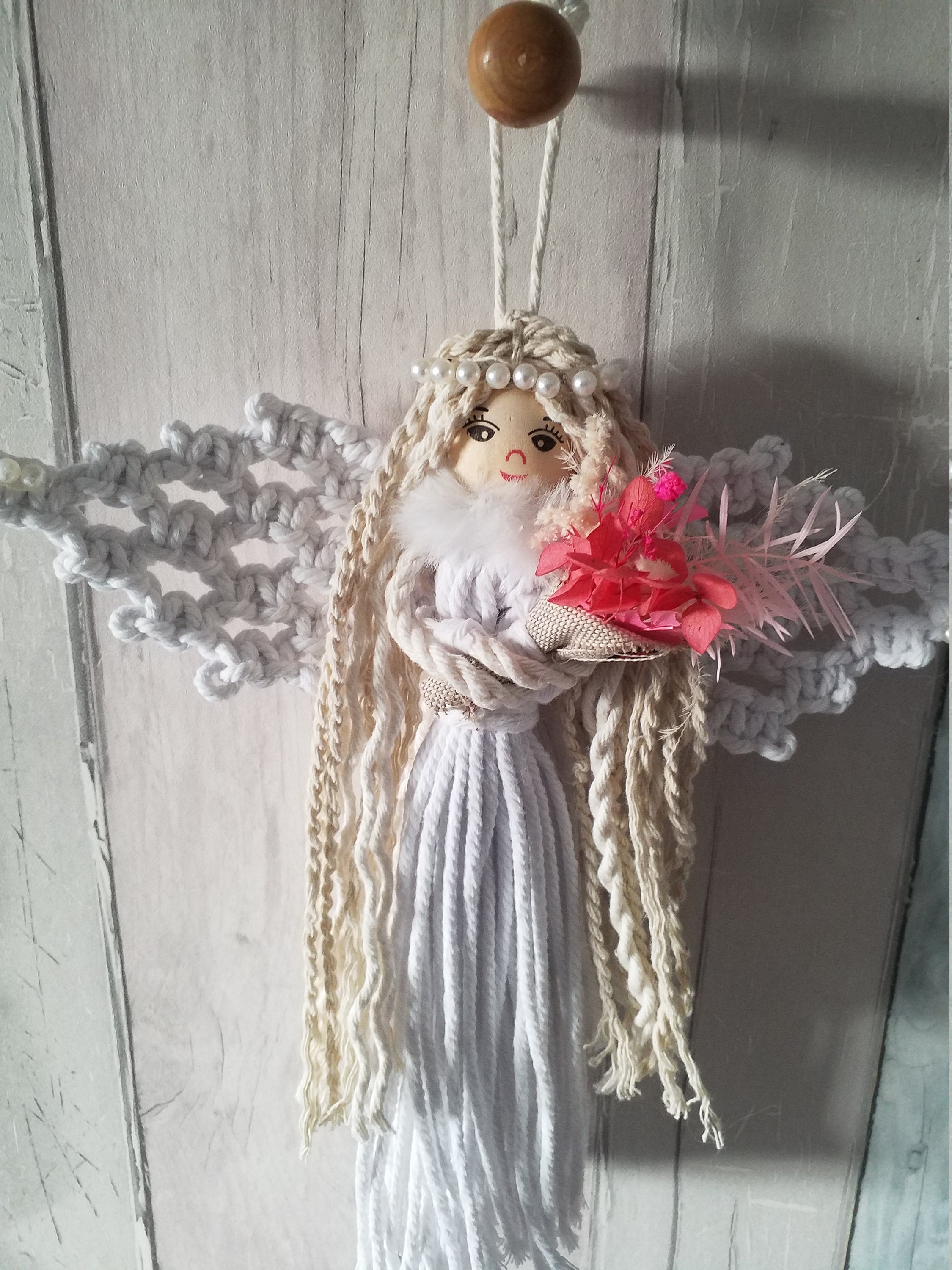 Ange en Macrame, Fée Porte Bonheur, Suspension Cadeau Fête Des Mères, Création Unique, Fait Main.