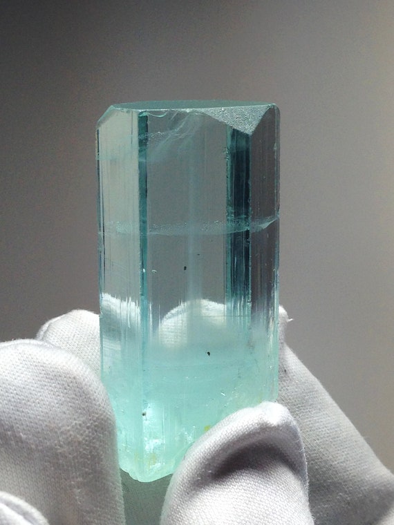 Top Quality Aquamarine Crystal w/ DNA Double Helix Spiral & Beam + Mystical Phantoms +Excellent Clarity +Beveled Termination + Etched Bottom
