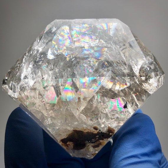 High Quality White Light Herkimer Diamond Devic Temple Crystal w/ Amazing Rare Gem Shape + Large Rainbows + Etched Keyhole & Code Activation