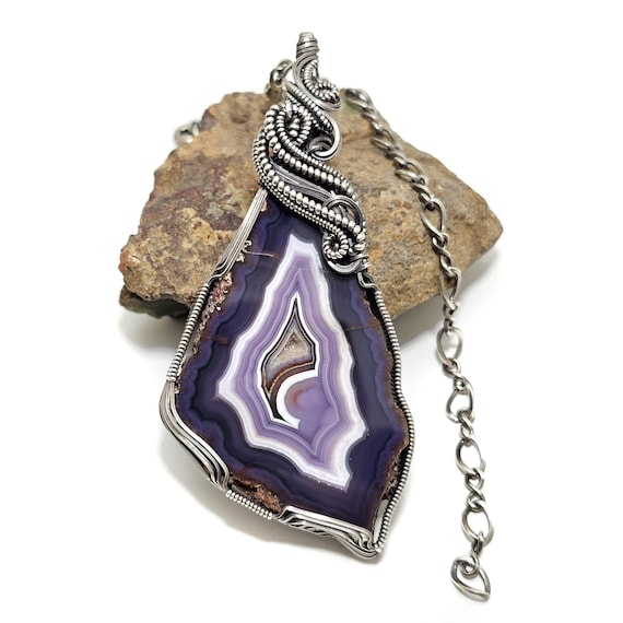 OUTSTANDING Mexican Purple Passion Agate "Shadow Wrap™" Pendant in Oxidized Sterling Silver Wire - Free 20" Figure8 Chain in Oxidized Silver