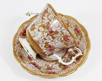 Royal Albert True Love Series Brown White Lace Pink Rose English Bone China Teacup and Saucer - Tea Party, Gainsborough Shape