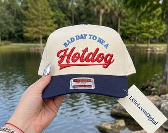 Mauvaise journée pour être un fichier de broderie de chapeau de hot-dog, casquette de baseball, chapeau d'été, chapeau snapback de camionneur à la mode drôle, fichier de chapeau de camionneur du 4 juillet