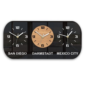 LARGE World Timezone Wanduhr, Personalisierte Uhr, Zeitzonen Wanduhr, Stadt / Bundesstaat / Land Zeichen, Weltzeituhr 60cmx30cm / 23,62 "x 11,42."