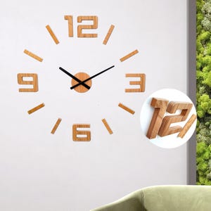 Große Wanduhr aus Eichenholz mit lautlosem Mechanizm | Holzuhr - Massiv 3D Holzzahlen - Extra Groß 75 cm DIY - Minimalistischer Skandinavischer Stil