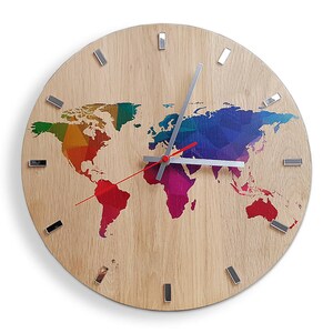 Grande orologio da parete OAK 13 in World Map Wall Clock Orologio in legno Colorfull Wall Clock Modern Wall Clock Geometric wall art unico immagine 2