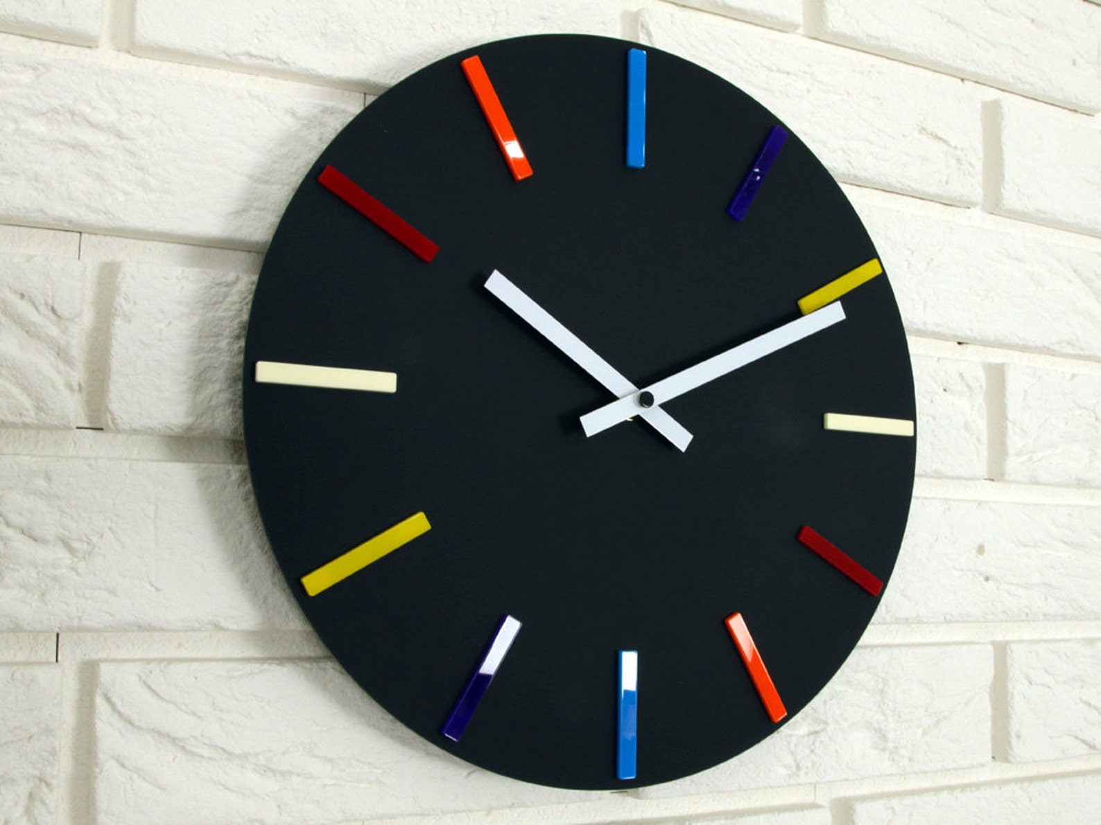 Wall Clock, COLORFUL, Large Wall Clock, Gift, Wall Decor, Modern Clock ...
