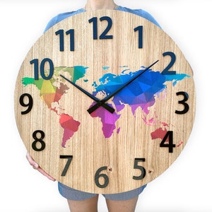 Houten wandklok met wereldkaart, moderne wandklok met cijfers, groot woondecoratie, stille klok voor aan de muur, 23"
