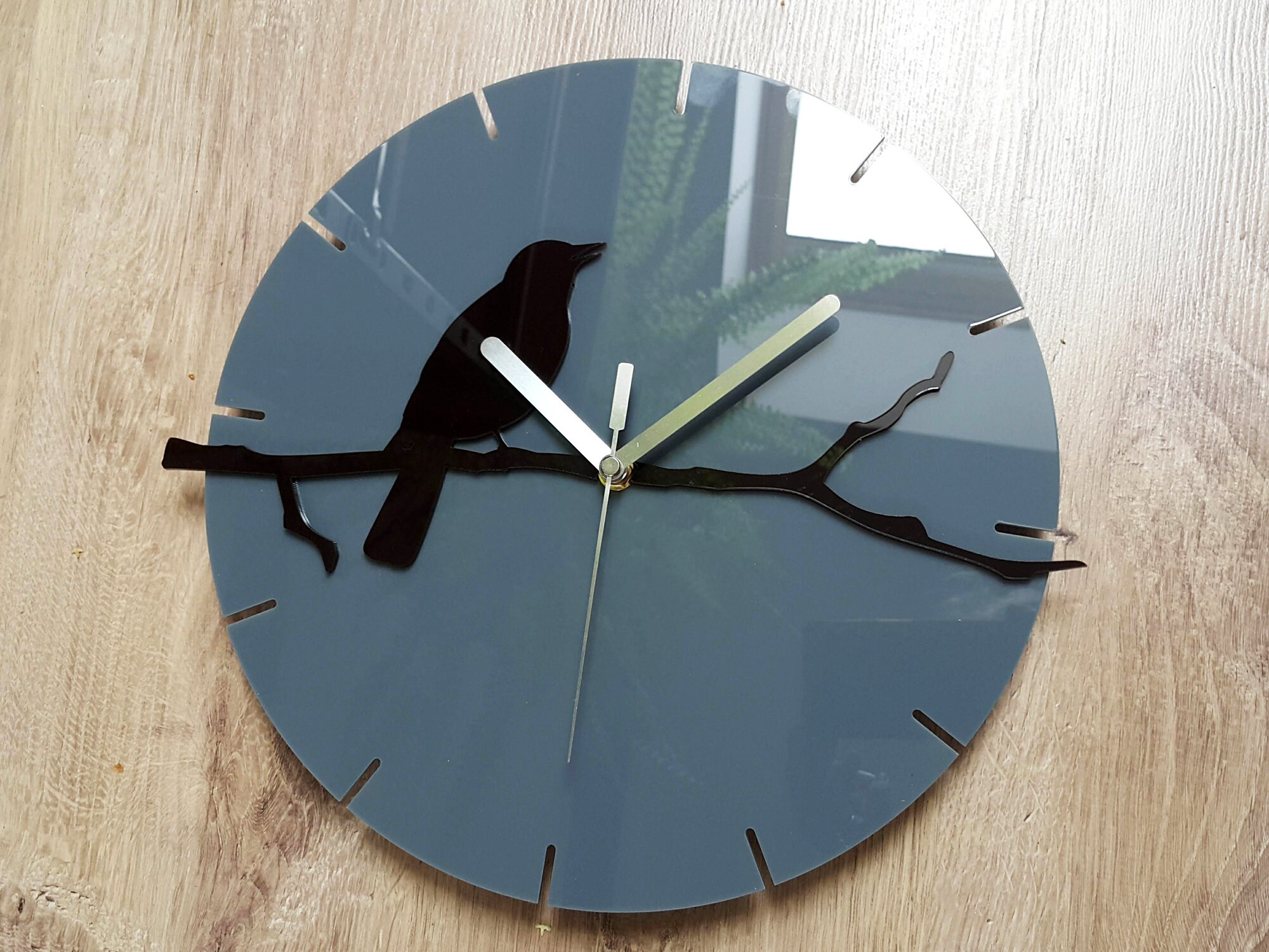 Wall Clock BIRD silent gray clock, ModernClock 32cm / 12,60