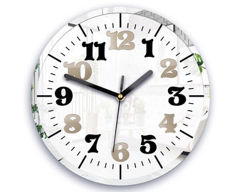 Horloge murale Alexis - Horloge blanche silencieuse avec cadre en miroir et chiffres Tortorra métalliques, Horloge moderne 30 cm / 11,81"