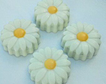 12 Daisy Chocolate Covered Oreos Cookies - Flower Cookies - Other Colors Available