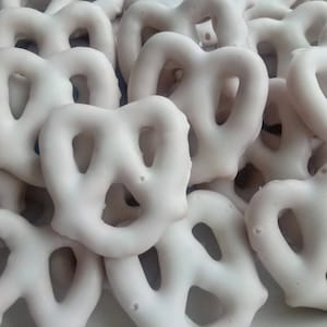 1/2 Pound of White Chocolate Covered Mini Pretzel Twists - 1/2 Pound - Hand Dipped Homemade