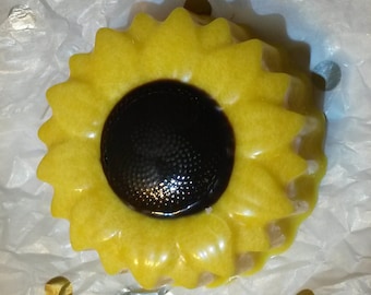 12 Sunflower Chocolate Covered Oreos Cookies - Yellow Flower Cookies - Other Colors Available