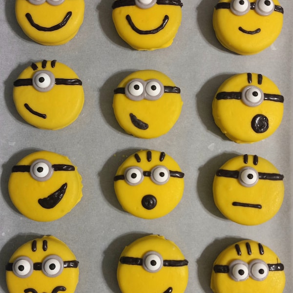 Minion Cookies - Etsy