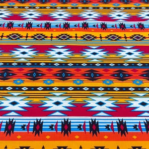 Tela azteca estilo western naranja y turquesa - Spirit Trail de Windham Fabrics