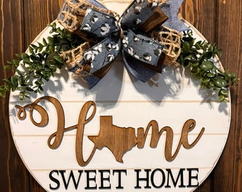 Home Sweet Home Texas front door wooden round sign, farmhouse door decor, newlywed housewarming gift, year round door hanger