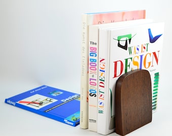 Buchstützen aus Wengeholz aus der Mitte des Jahrhunderts. 2 Buchstützen aus massivem dunklem afrikanischem Wenge-Holz für große und schwere Bücher. Jahrgang