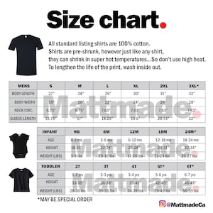 Puede incluir: Tabla de tallas para camisetas en varios tama&ntilde;os, incluyendo tallas de hombre, beb&eacute; y ni&ntilde;o. La tabla muestra la longitud del cuerpo, el ancho del cuerpo, la circunferencia del cuello, la longitud de la manga, la edad, la altura y el peso en libras.