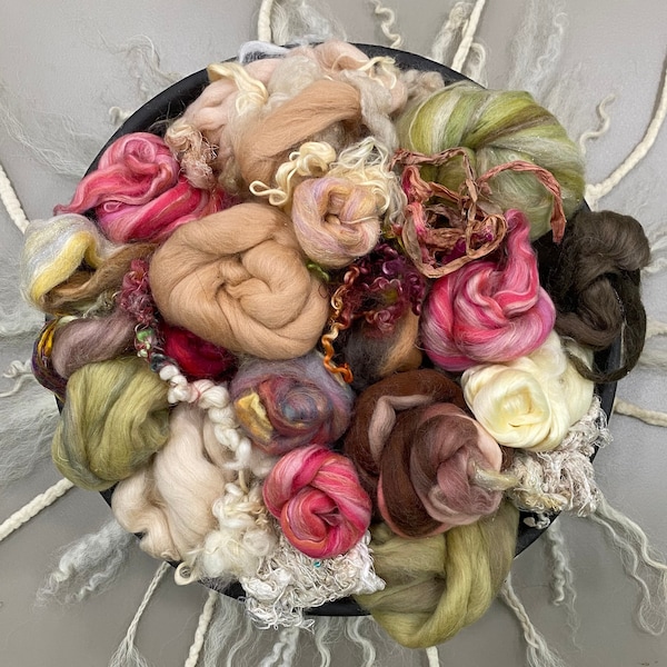 FIBER Bundle,“Faded roses”,Vintage floral Art batt kit,wool silk spinning fiber,pink green Art yarn kit,nuno assortment, Weaving bundle H-4