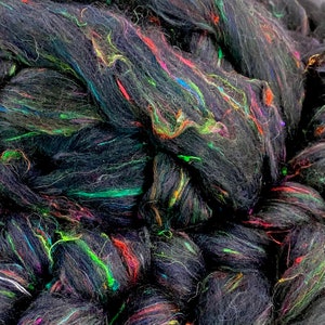 ROVING, Northern Lights black Merino Sari Silk Roving, black and rainbow Combed Top, fluorescent Spinning Weaving Felting Roving, 23