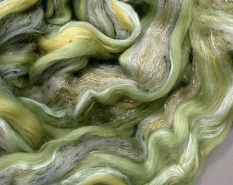WOOL ROVING Herb Garden, Green sparkle roving, Weaving Wet felting combed top, Spinning Merino, 9-C
