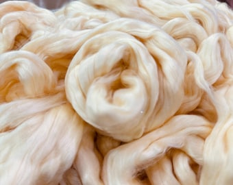 ERI SILK Barely Butter, Cream Ivory silk roving, Peace Silk, Nuno Felting Carding Silk, wet felting spinning silk, F-2