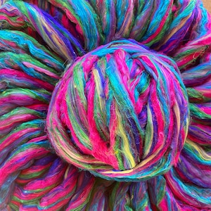 RAINBOW SILK Road Roving, Merino Silk Roving, Spinning combed top, Unicorn Fiber, Fuchsia green blue ultraviolet silk, Nuno Wet Felting, 124