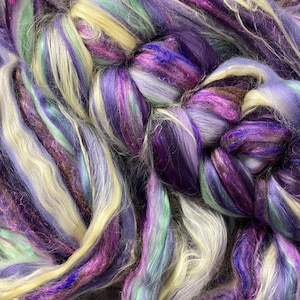 ROVING,”Waterlilies”,Merino silk Spinning Roving,purple Sari Silk Roving,Nuno Felting Roving,weaving fiber,Purple Silk wool Roving,38