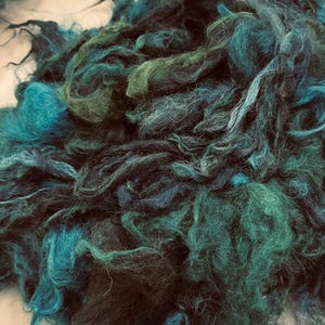 WOOL BITS Mystique, wet felting wool, Hand dyed deep woods green teal wool, art batt fiber, art yarn spinning wool, Felting wool bundle
