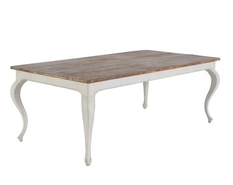 Mesa de campo francesa tallada a mano, con acabado antiguo en pintura blanca envejecida.