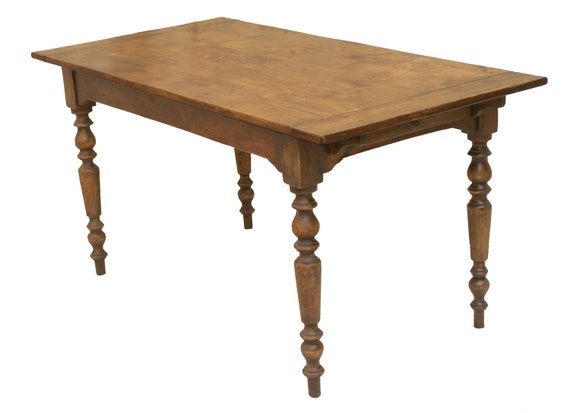Extendable clearance harvest table