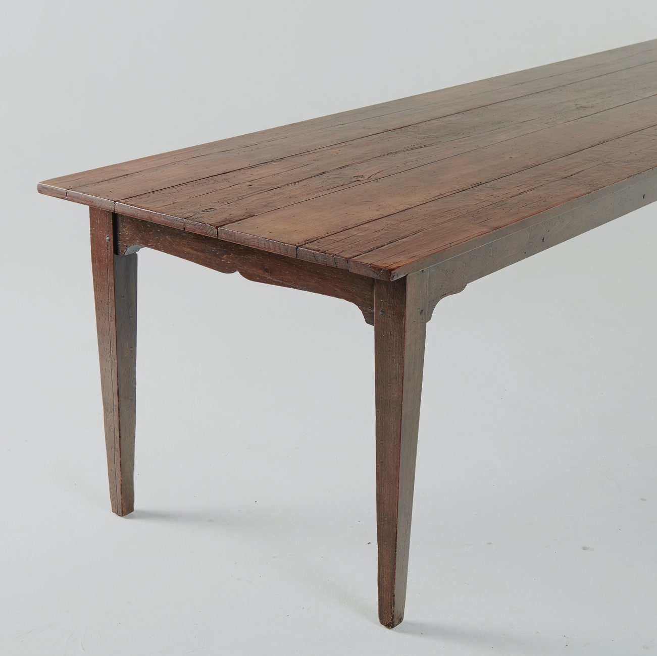 Long skinny outlet farmhouse table